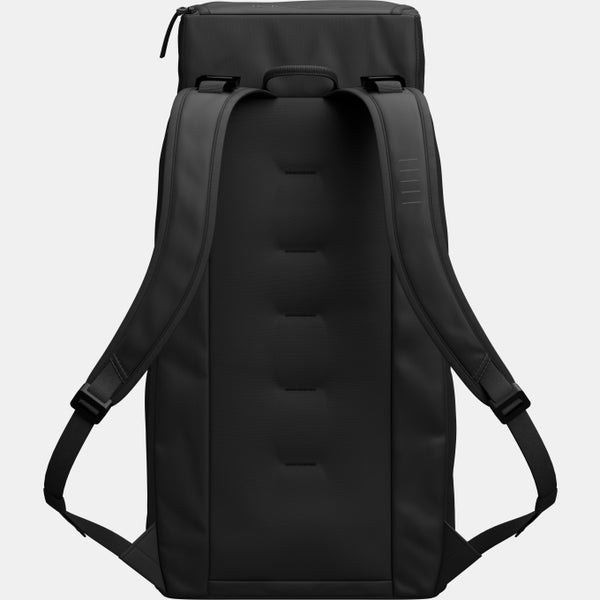 HUGGER BACKPACK 30L